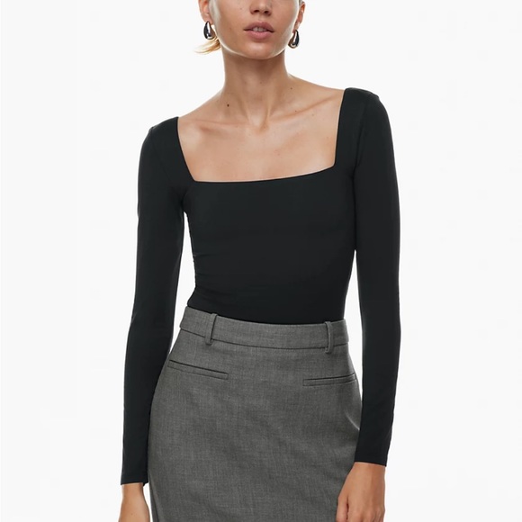 Babaton Contour Squareneck Hip Longsleeve - Picture 3 of 4